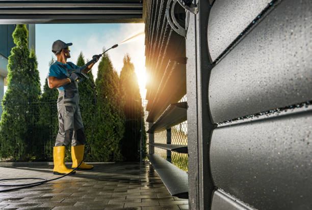 Best Gas Station Cleaning  in Five Points, FL